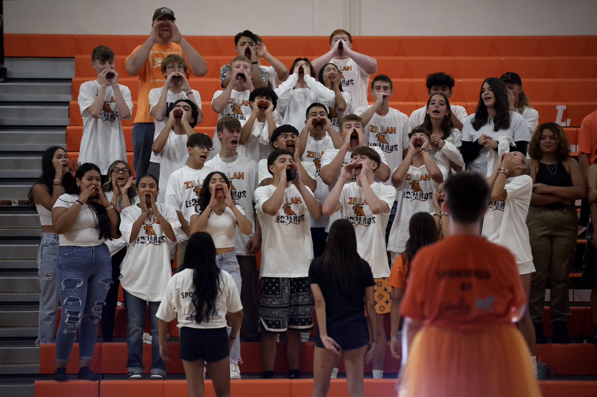 SCActionImages's tweet photo. If ZHS Fan Camp is any measure of the 2023-2024 school year, then look out for the Leopards!  A great showing by all classes! #zillahleopards https://t.co/DGllH0tivA
