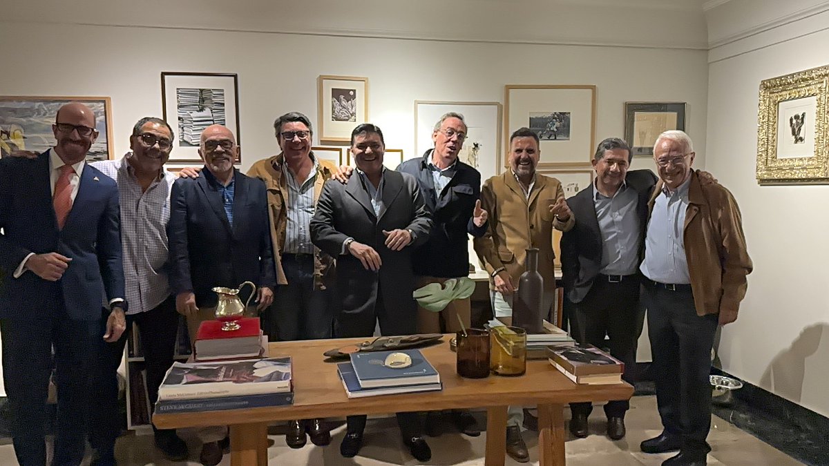 Grupo 7+2