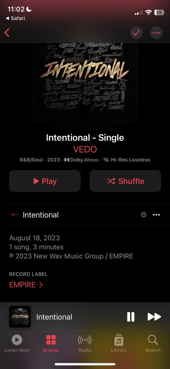 xprettylibra10's tweet photo. Copped it as soon as i got the notification! I love myself some @VedoTheSinger https://t.co/7e4ubQik3Q