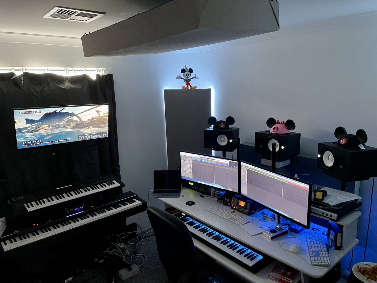 Wolf_Towers's tweet photo. 3 cues furnished!  Plugging away. 
Love my job! 
#filmcomposer #musiccomposer #wdw #disney #epcot #screenwest #screenaustralia #ukfilm #vicscreen #perth #hollywood #orlando #nativeamerican #homestudio #oneorchestra https://t.co/Fxw3R9oqlV