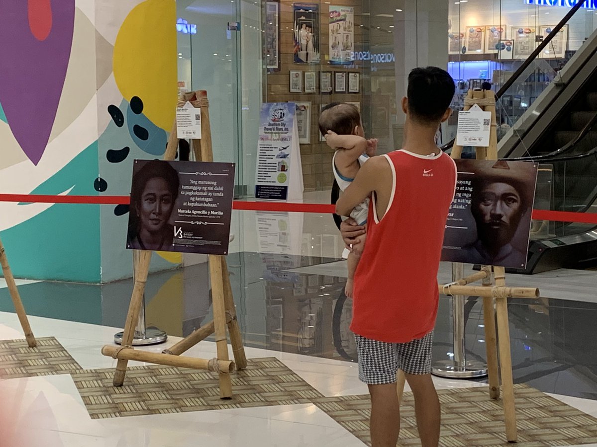 ProjectSaysay's tweet photo. Ngayong Buwan ng Kasaysayan, Buwan ng Wika, at ika-125 taong Anibersaryo ng Kalayaan at Pagkabansa ng Pilipinas, nagsagawa ang Project Saysay at San Pedro City Tourism, Culture &amp; Arts Office ng isang eksibit, ang “Diwa ng Bayan” sa 2/F, Robinsons Galleria South mula 18-31 Agosto https://t.co/D2zPk6MROu