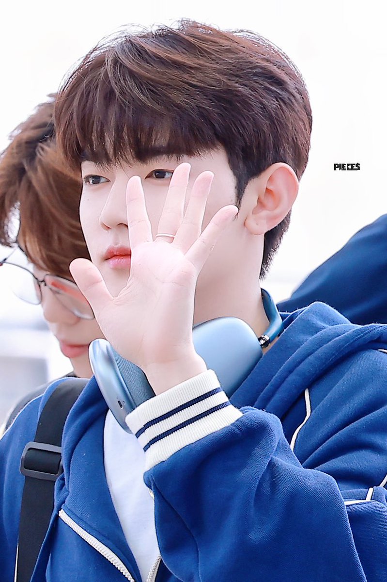230818 ✈️
#장하오 #ZHANGHAO 
#제로베이스원 #ZEROBASEONE #ZB1
