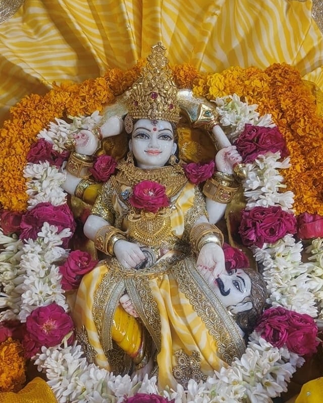 Maa BaglaMukhi Mandir tweet media
