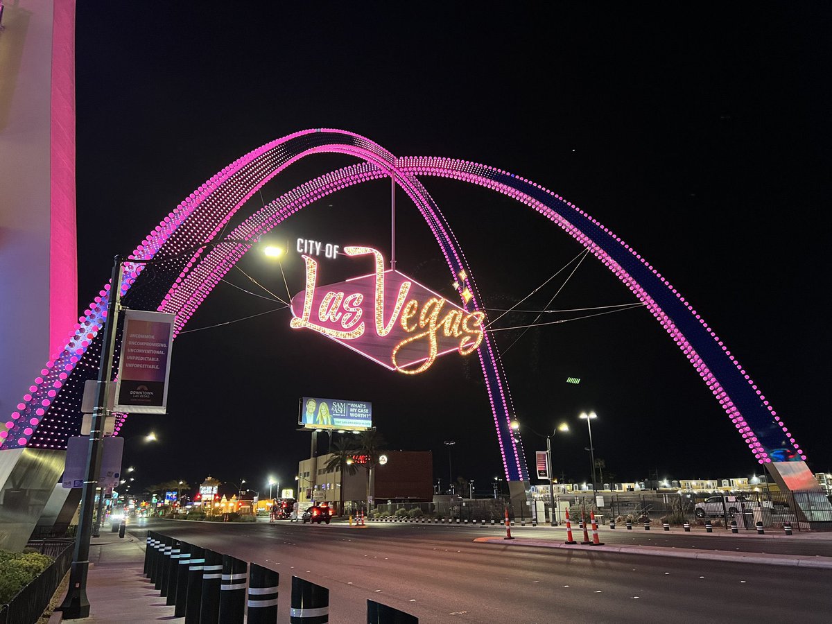 PopBase's tweet photo. Las Vegas lights up pink in honor of BLACKPINK’s upcoming concert at Allegiant Stadium. https://t.co/YFehEHJgpH