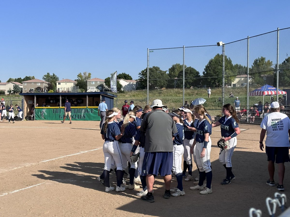 Congrats to <a href="/tr_softball/">ThunderRidge Softball</a> on defeating Dakota Ridge 16-1. 

<a href="/dcsdk12/">Douglas County School District</a> <a href="/CHSAA/">CHSAA</a> <a href="/CoPreps/">CO Prep Varsity</a>