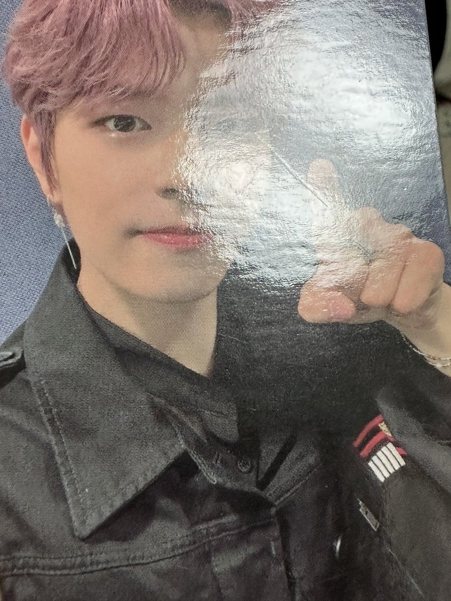 위드팬 승민 포카 양도합니다!
포카 처음 받았을 때 부터 있던 하자입니다 확인하시구 디엠으로 제시해주세요~! 

위즈팬 승민 포카 신메뉴 백도어 영통 미공개 위드팬 위즈팬 이즈위 포카 양도