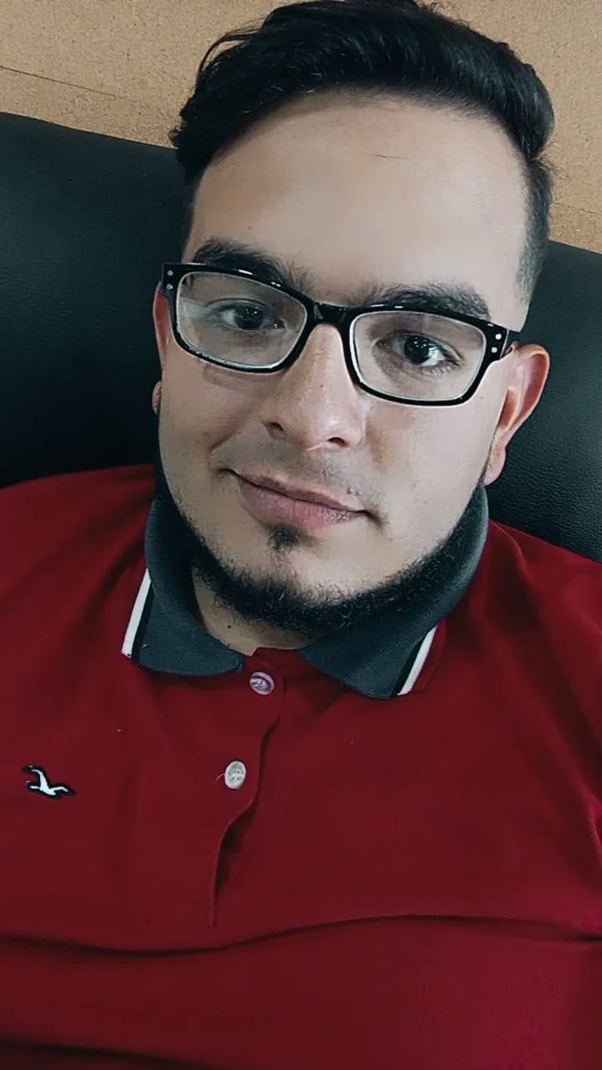 CesarNavas07's tweet photo. No sé que mierda poner aquí.. https://t.co/YNta3wlVfz