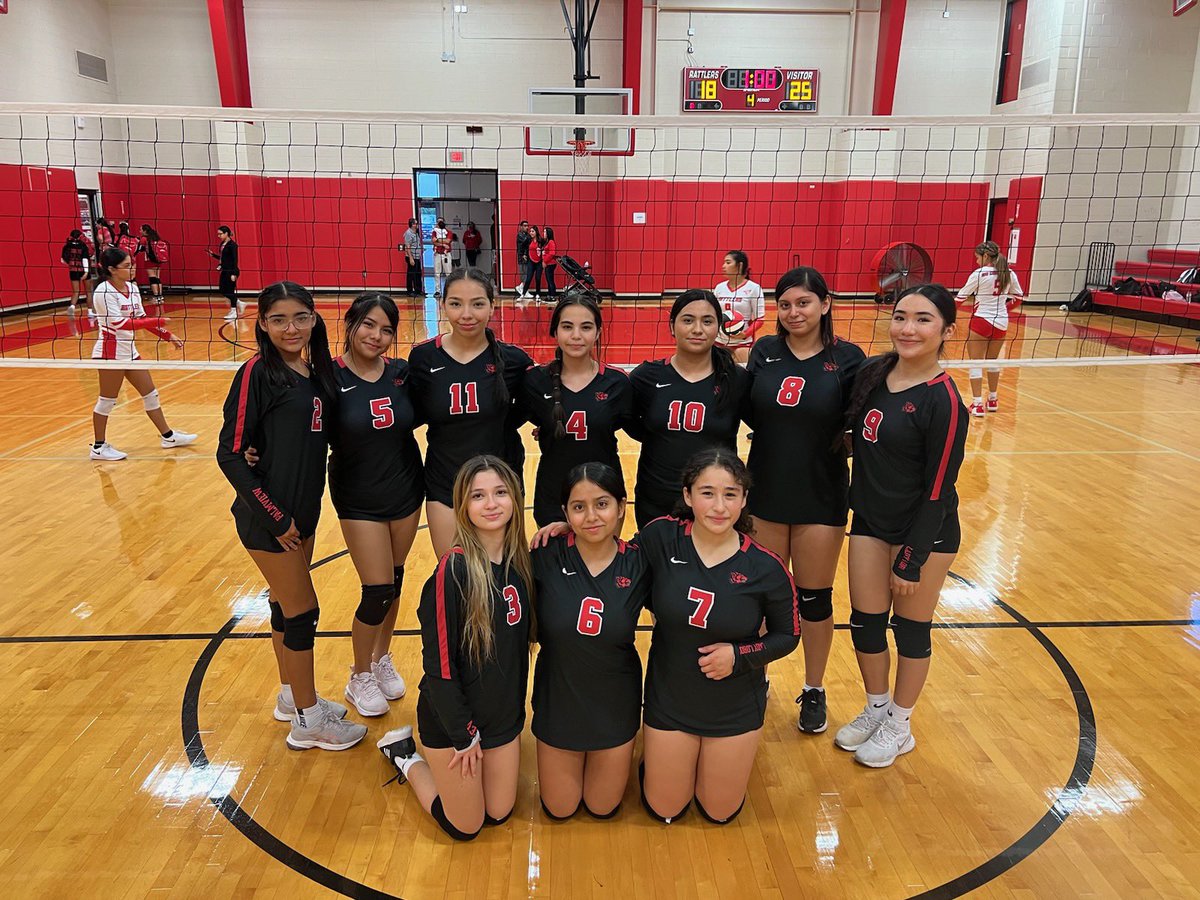 LadyLobosVolleyball❤️&🏐🙏🏼🐺🙌🏻 tweet media