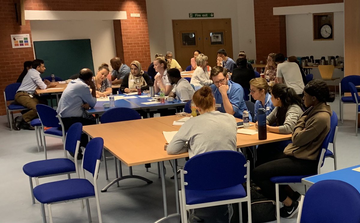 Lee Woolfe tweet media