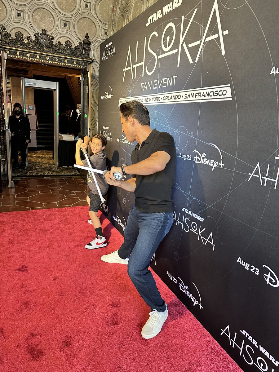 Also spotted tonight in Hollywood at the #Ahsoka Star Wars fan event? @mariolopezviva and his adorable son, ready with their lightsabers! The force is strong with these two!