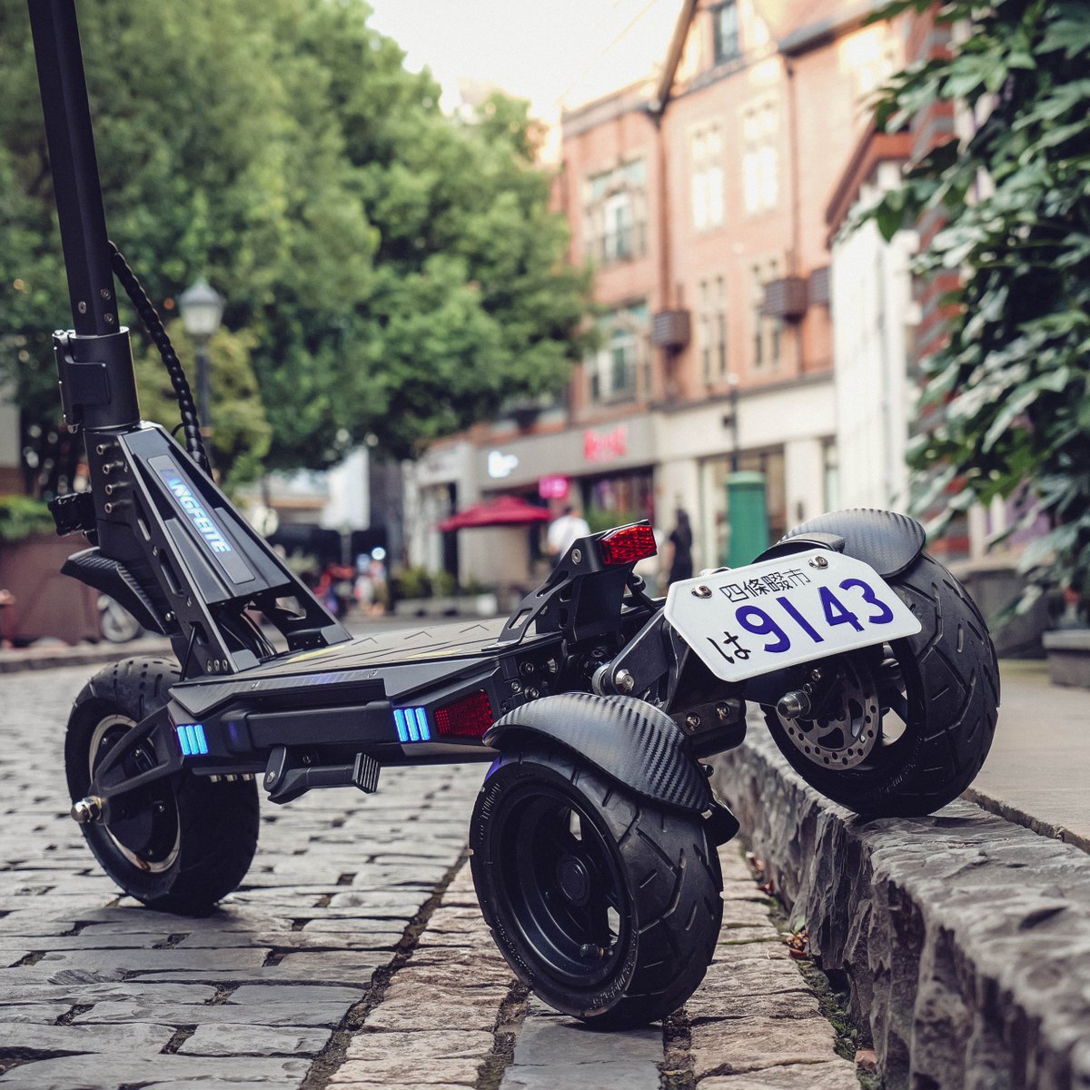 Langfeite tweet media