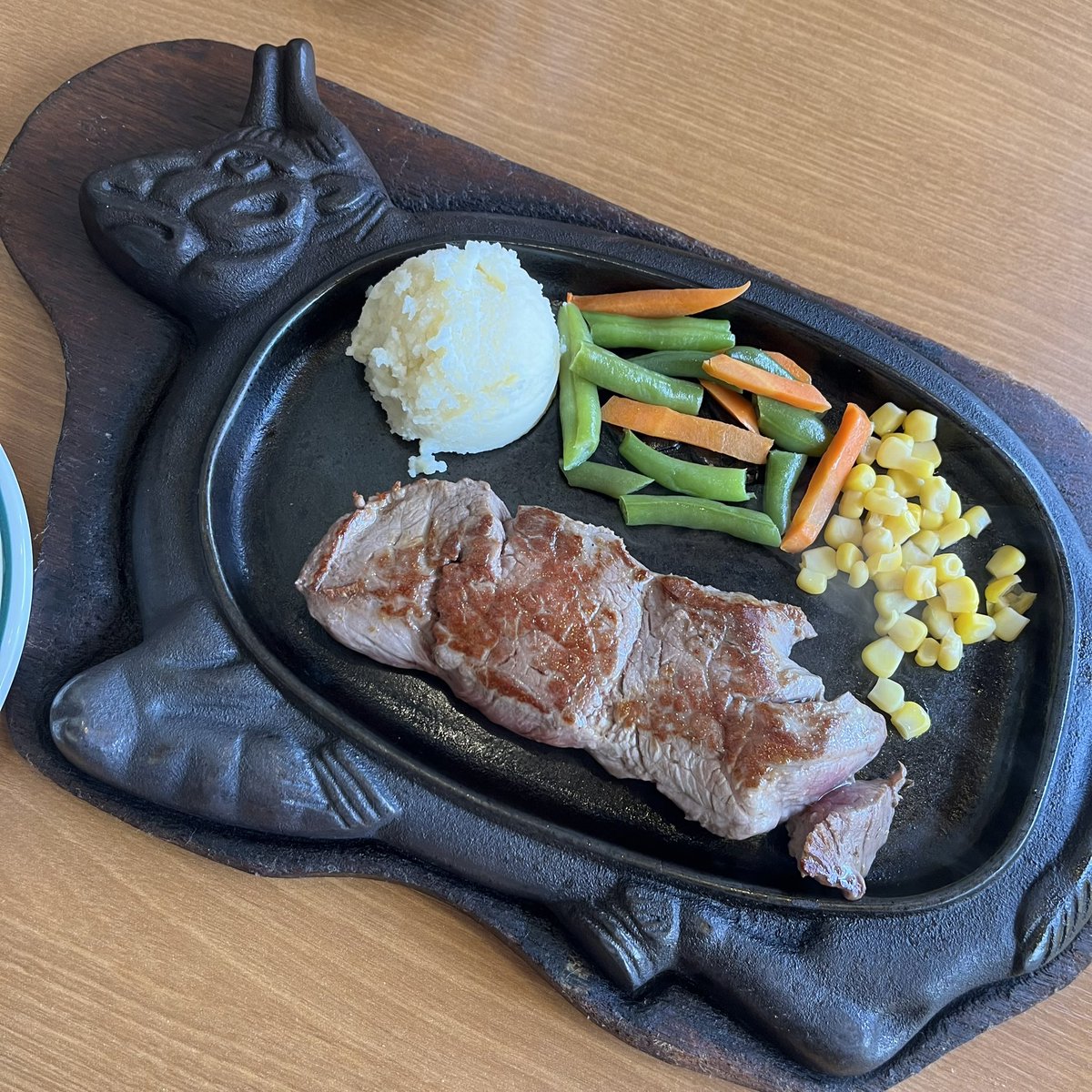 chii_genso's tweet photo. はじめての88🐮
テンダーロイン♡🤤 https://t.co/jgYglfBTpr
