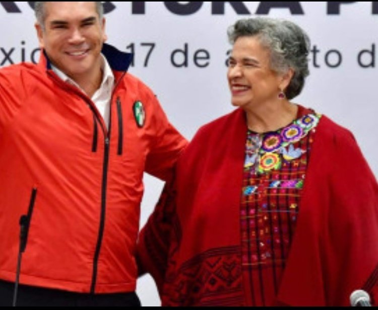 cuattro1968's tweet photo. Beatriz Paredes une a los PRIistas.
Santiago Creel une a los PANistas.
   Xóchitl Galvez, une a la Sociedad Civil.
 Basta de Mezquindad Partidista, todos unidos con @Xochitl2024 https://t.co/4mJ5iCrb0N