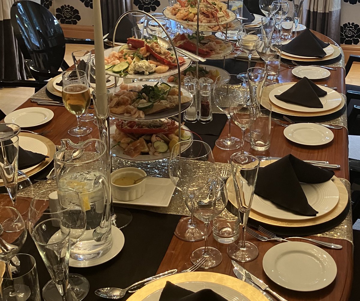 CoghlansCooking's tweet photo. We’ve specialised in outside catering for over 35 years
Last week we hosted a superb private dinner at home complete with Lobster seafood Cascade, Roasted loin of Cod and Trio of Desserts
The next day hosting in a lunch hut on the moors for Grouse
Call lisa to see if we can help https://t.co/WsnOCPqOcU
