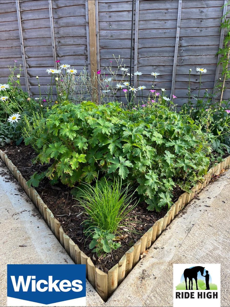 We’d like to say a HUGE thank you 2 <a href="/Wickes/">WICKES</a> Winterhill Milton Keynes 4 donating log roll 4 our Community Sensory garden. It’s made the space look even lovelier &amp; will help protect the borders. 🪴 🍃

#FantasticFriday #communitygarden