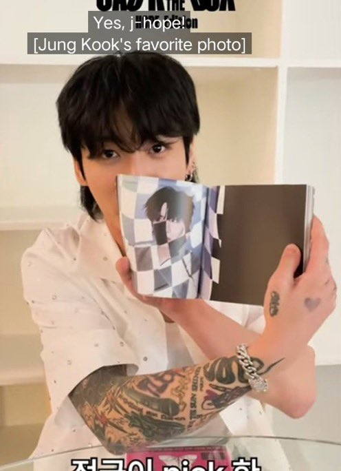 koogifs's tweet photo. J-HOPE 😭😭😭😭😭 https://t.co/dLZgVbkIDb