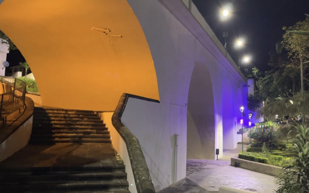 betocova_'s tweet photo. El primer #BarrioMagico de Veracruz 🙌🏽

#Xallitic #Xalapa #Veracruz https://t.co/bFWKuP46Vb