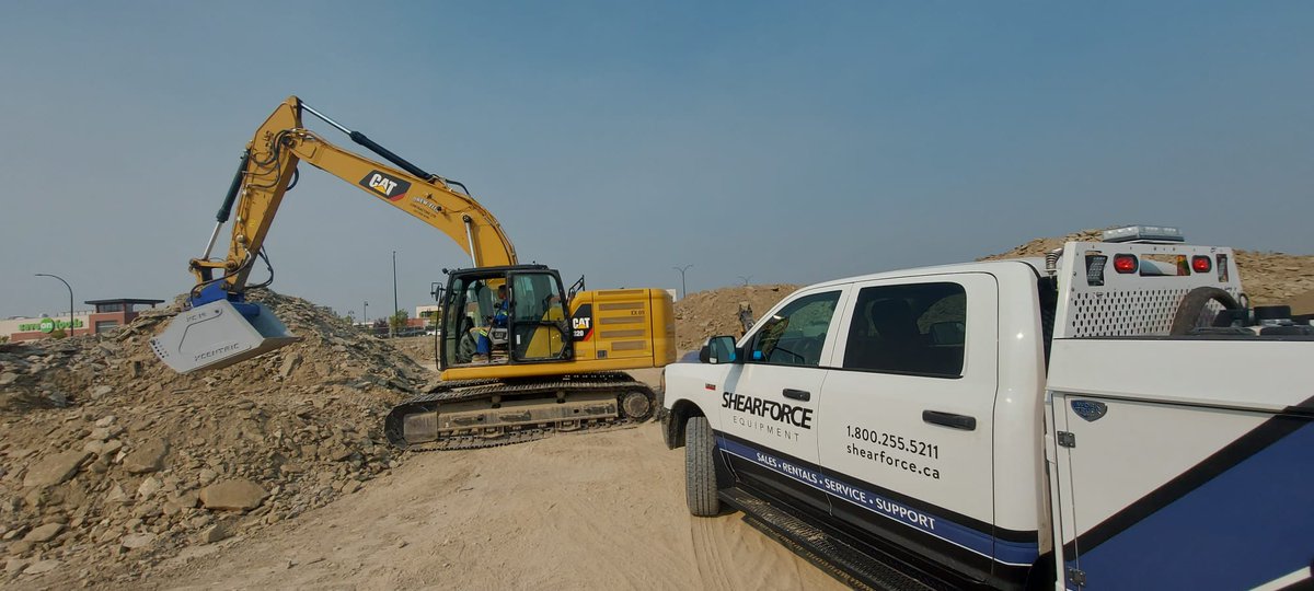 Xcentric_Ripper's tweet photo. #Xcentric #attachments around the world. Xcentric #Rippers XR42, XR52 and Xcentric #Crusher bucket XC19. #Turkey, #USA and #Canada. https://t.co/gK6qhNufVT