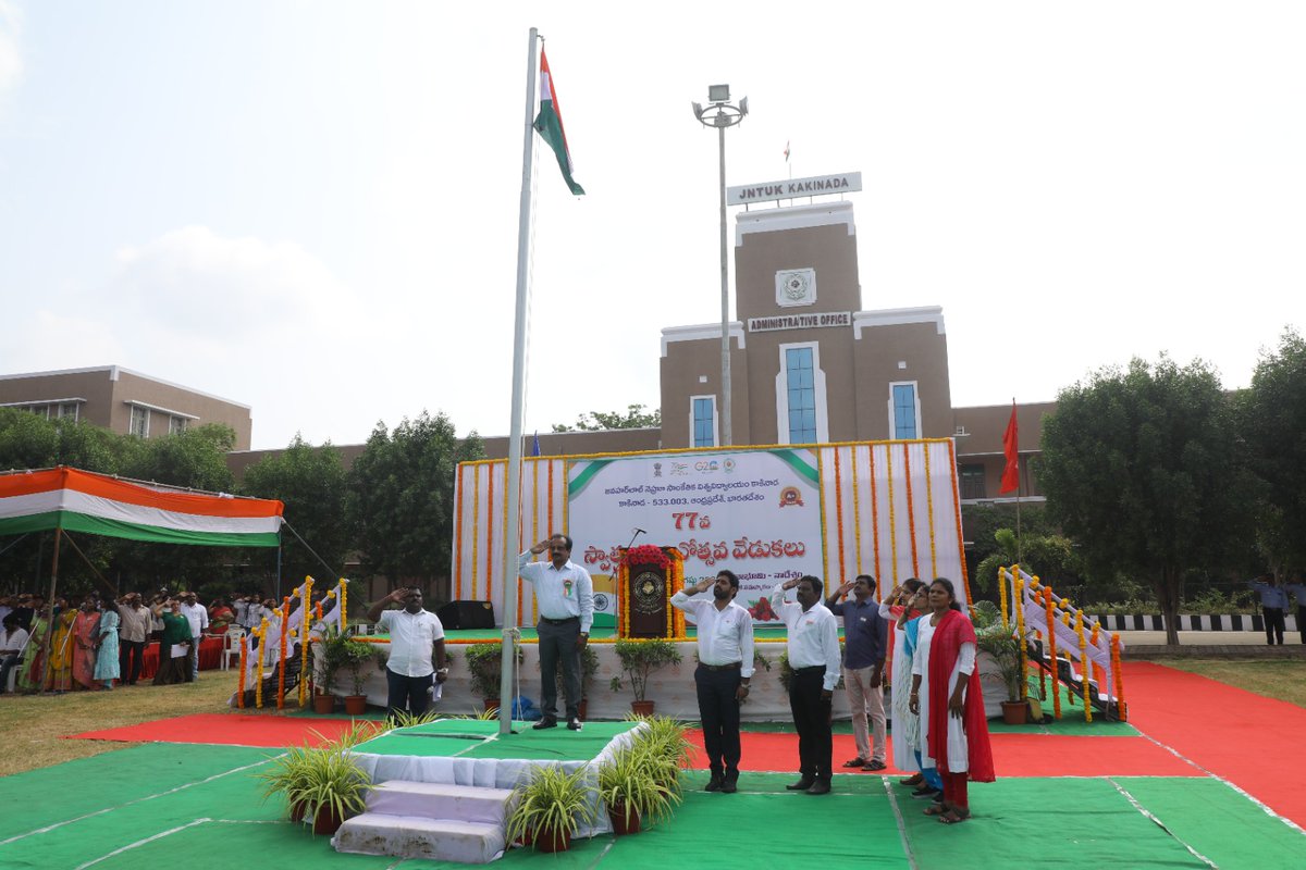 nssrdhyderbad's tweet photo. BVC Institute of Technology &amp; Science (A) Bhatlapalem, Andhra Pradesh under JNTUK celebrated #77th_independence_day on 15th August, 2023.
@_NSSIndia @PMOIndia @YASMinistry @ianuragthakur @pankajsinghips #HarGharTiranga #AzadiKaAmritMahotsav https://t.co/OyuGK5ZH9J