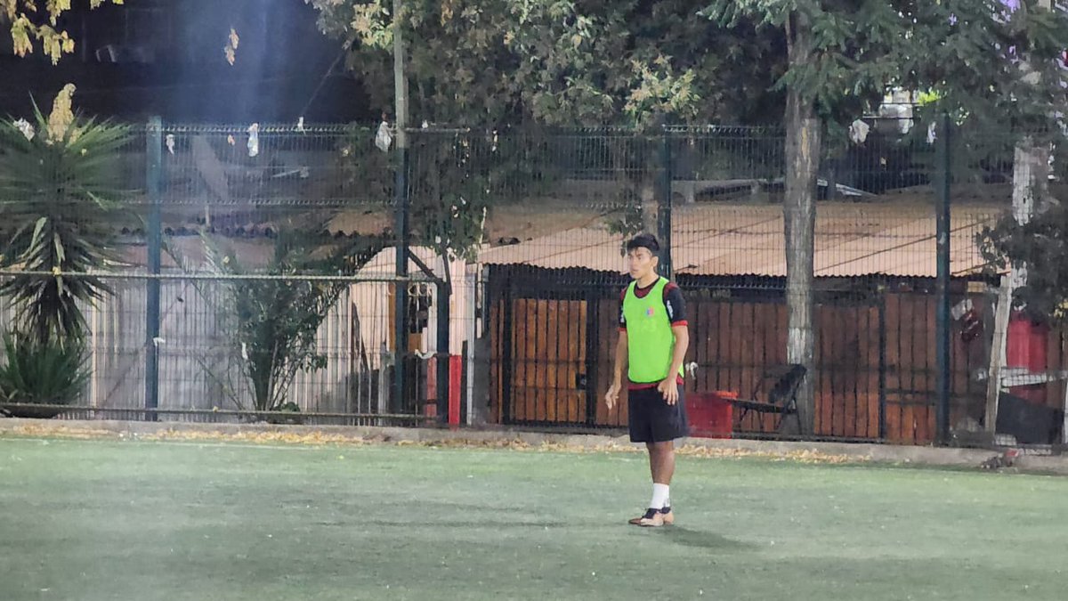 yatusabegb's tweet photo. #ch1n0ficial #Benjaminmellado #benjaminmellado #mellado #futboljoven #futbol #familiamellado #ch1n0ficiaq #ch1n0ficial #benjaminmellado�� #ch1n0ficial⚽
#BenjaminMellado #benjamínmellado #followers #like #deporte #futbolchileno #chile #ch1n0ficial👑 
#king #ch1n0 https://t.co/kKfCIa7H58