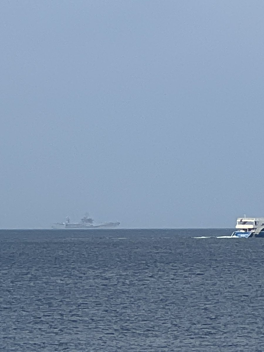 US Sixth Fleet flagship USS Mount Whitney inbound. #sixthfleet #ussmountwhitney #usnavy #istanbulstrait #bosphorus