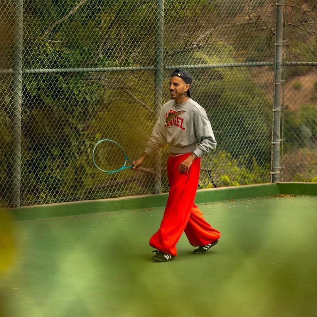 rauwnetwork's tweet photo. 🎾 https://t.co/ZGqEHbEtbT
