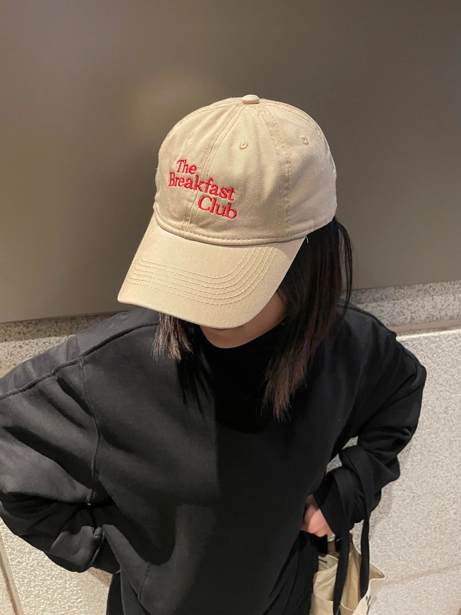 DINHOOgift's tweet image. ‘The Breakfast Club‘
It&apos;s an important hat for people who value breakfast!
Try customising your hat on our website!
#idinhoo #customzied #customizedhat #hatlove #hatstyle #customziedgifts #bespokehat #printondemandshop #idinhoohat #embroiderywork