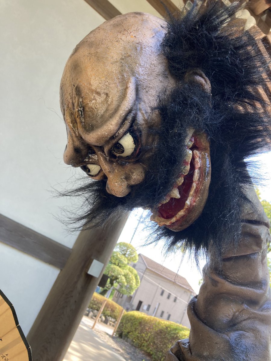 charashanben1's tweet photo. 明日の妖ばなしはLIVEの話なので、
でかい音で観て。
第90話「見越入道」
8/19（土）TOKYO-MX2　AM7：30～7:45
監督杉本末男(chara)
坂井里会
サヤカスター（星紗也華）
藤田マコト
真白ゆう ( S.B.Q.アイドル部)　
ぬる(  S.B.Q.アイドル部)　
お楽しみに

https://t.co/KO8EXtzsle https://t.co/2FqeVIjID6