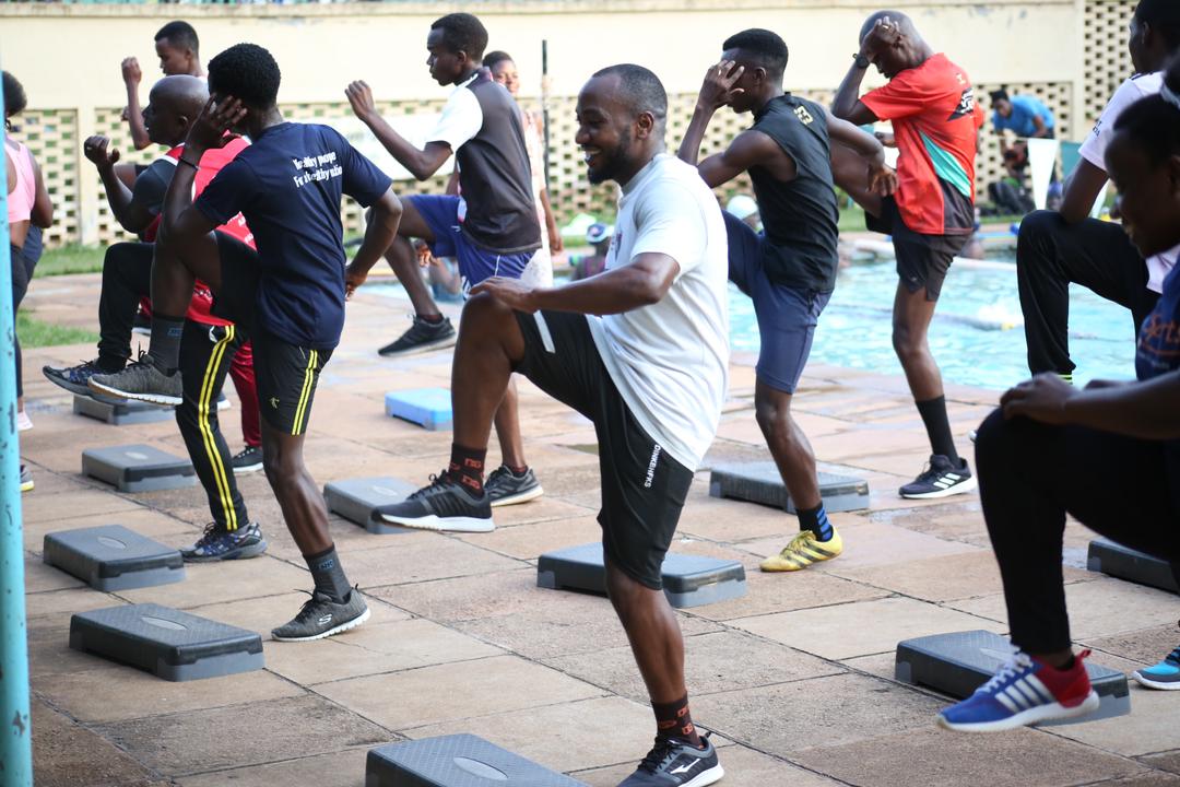 It's Happening today 5:30pm! 

Don't miss out on the #ActiveLiving fitness session at Makerere University's Swimming Pool Arena this evening. 

Let's get active and have a great time together. See you in a bit! 💪 
#KeepItAtTekSports