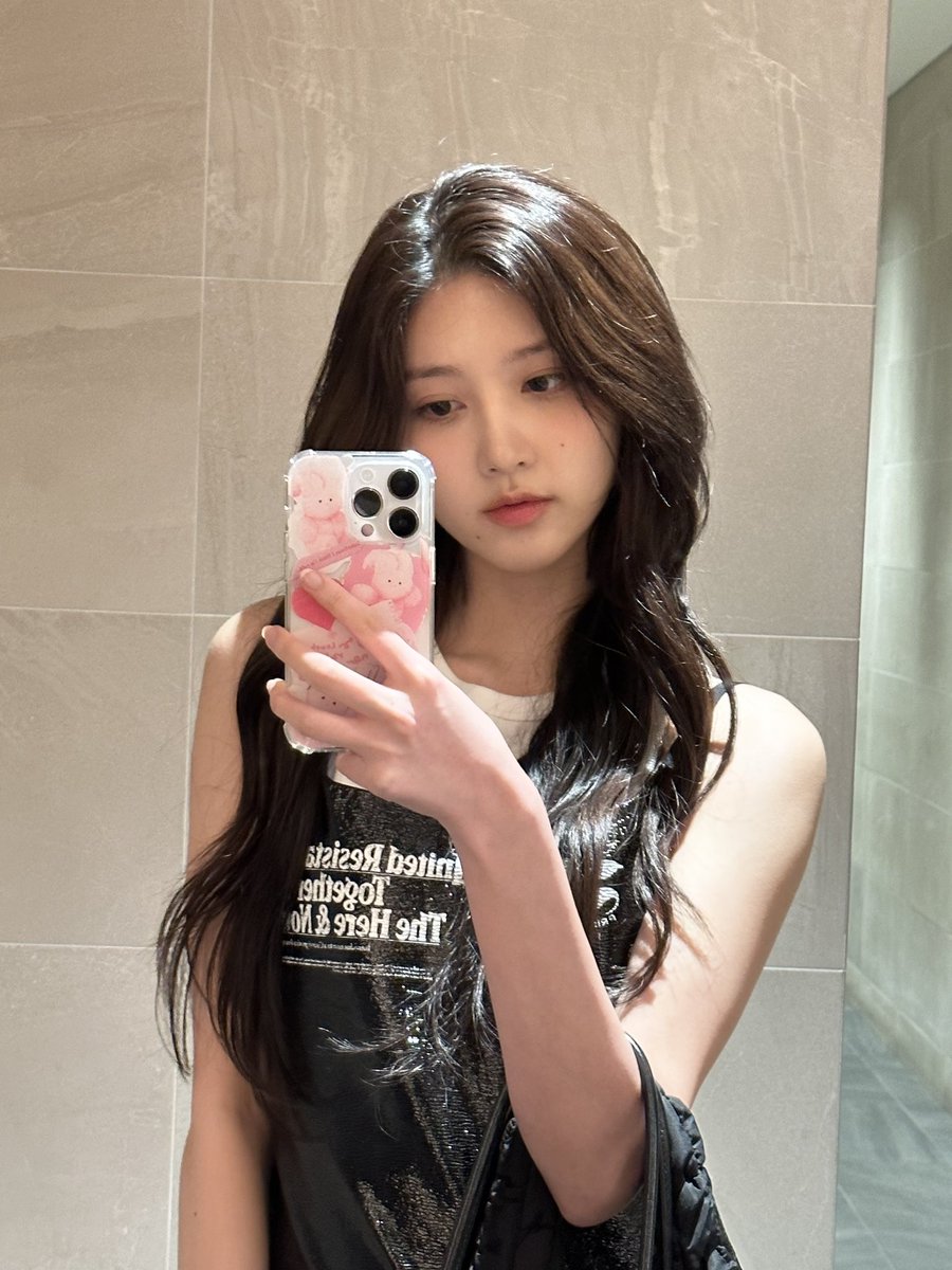 IVE_twt's tweet image. 내일 케이콘에서 만나요🩵🩵

#IVE #아이브 #GAEUL #가을