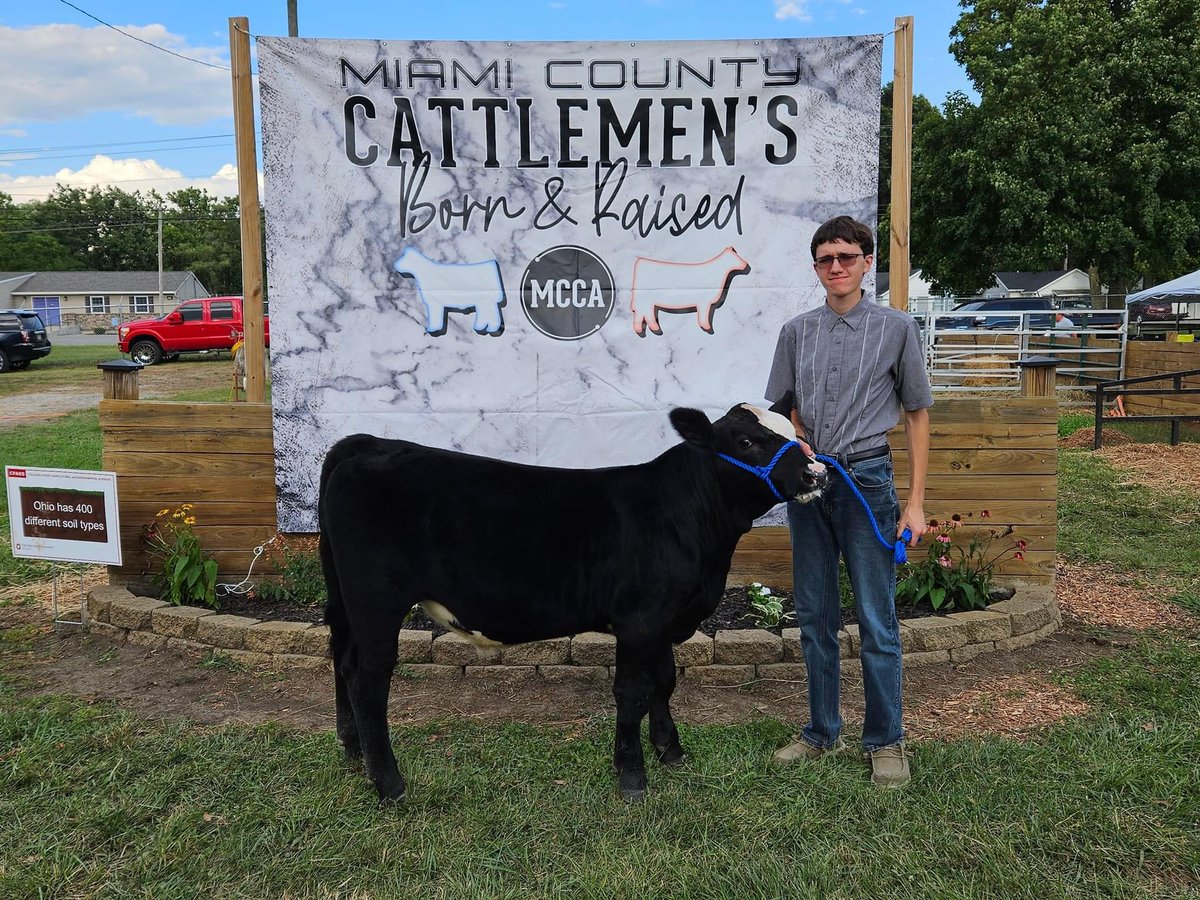 MEMusicboosters's tweet photo. Congrats to ALL of our band members at fair this past week! https://t.co/APcCo9yXuI