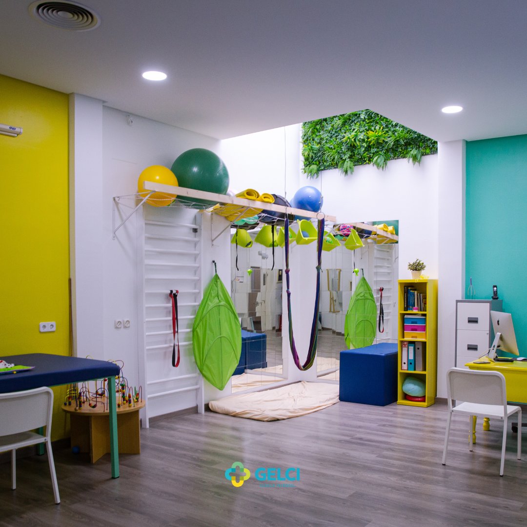 Queremos que sientáis nuestras instalaciones como vuestra propia casa 💛🏡💛. Para las/os que aún no las conocéis, que sepáis que estaremos encantadas de recibiros y conocer vuestro caso.

¿Empezamos a trabajar a partir de septiembre? 🤩🚀