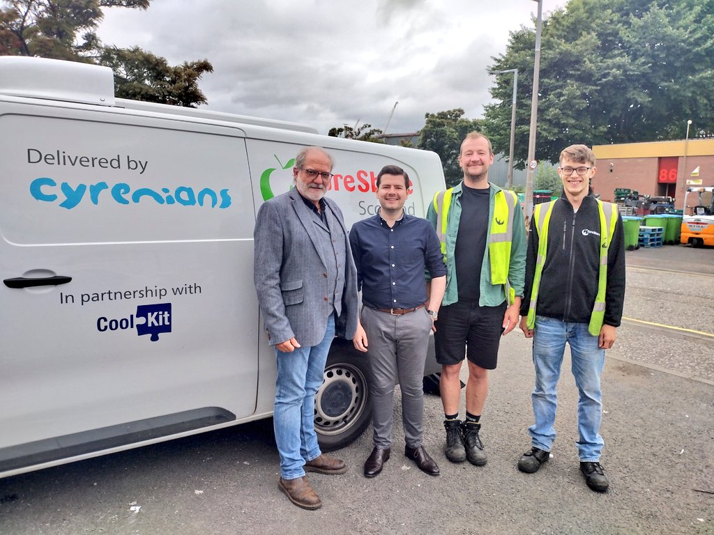 Great to speak with @james_dalgleish at our Leith Depot today - he joined @EwanAitken and our fab Depot team to chat about our vital work redistributing food to those who need it most. Thanks, James!