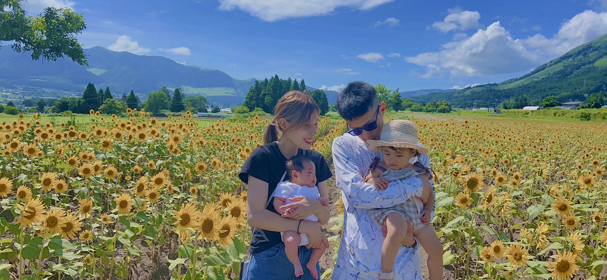 miyacham61's tweet photo. 夏の思い出🌻🍅👒🩴📷 https://t.co/OBDfQmHivB