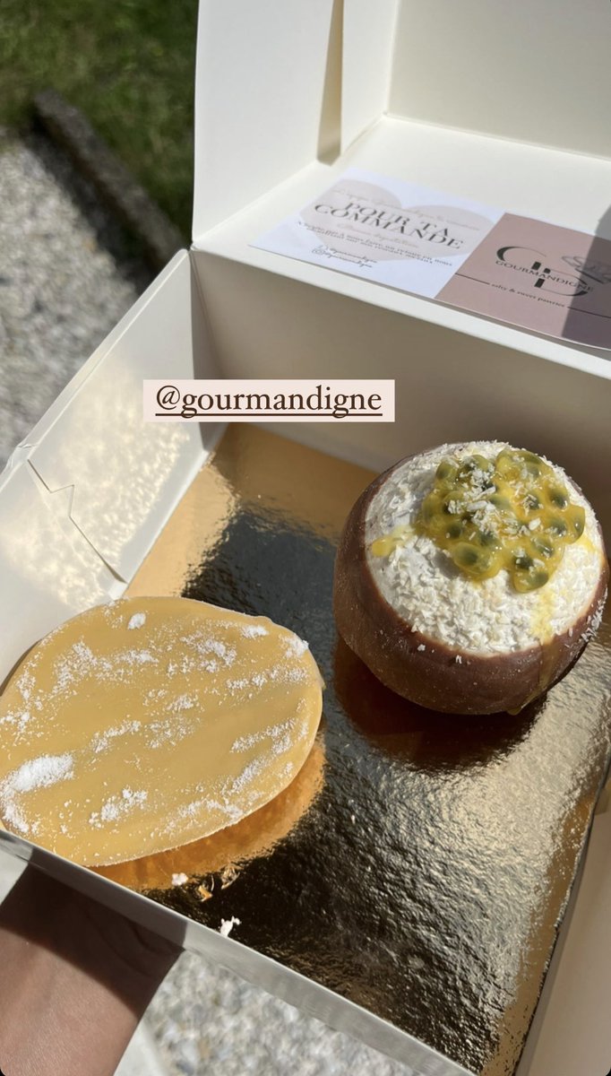 sofya__mk's tweet image. Voici ce que je propose pour ceux que ça intéresse : des pâtisseries en trompe-l'œil, des cupcakes, des cookies géants, des magnum cakes, des popcakes et bien plus encore ! 

Rejoignez-moi sur Instagram pour passer commande chez "Gourmandigne". 😉🍰

instagram.com/gourmandigne