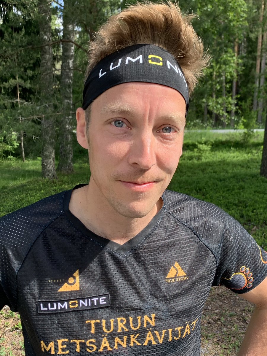 Congratulations! <a href="/esahatman/">Esa Huttunen</a> 40-year-old World Champion. Congratulations! liveresultat.orientering.se/followfull.php… #wmoc #wmoc2023 #suunnistus #orienteering #orientering #lumonite #lumoniteleader