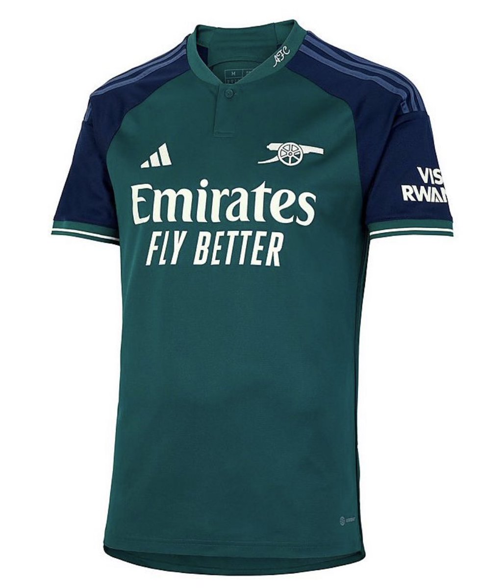 🚨 GIVEAWAY TIME!!! @arsenal fans, on Launch day of our new Third kit, I am giving away TWO of these! LIKE, RETWEET this tweet and follow me. Winners will be picked on TUESDAY! GOOD LUCK! COYG! 💪🏽🙌🏽🙏🏽 
NOTE: I have the blue tick, please watch out for scammers!