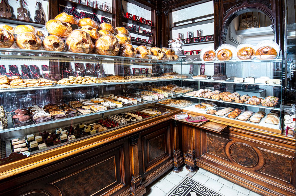 Los mejores cafés históricos en Trieste: soniagraupera.com/2023/08/los-me…

@SpecchiTrieste @DiscoverTrieste
@fvglive @ENIT_italia @Italia @ComunediTrieste
#GraupixTrieste