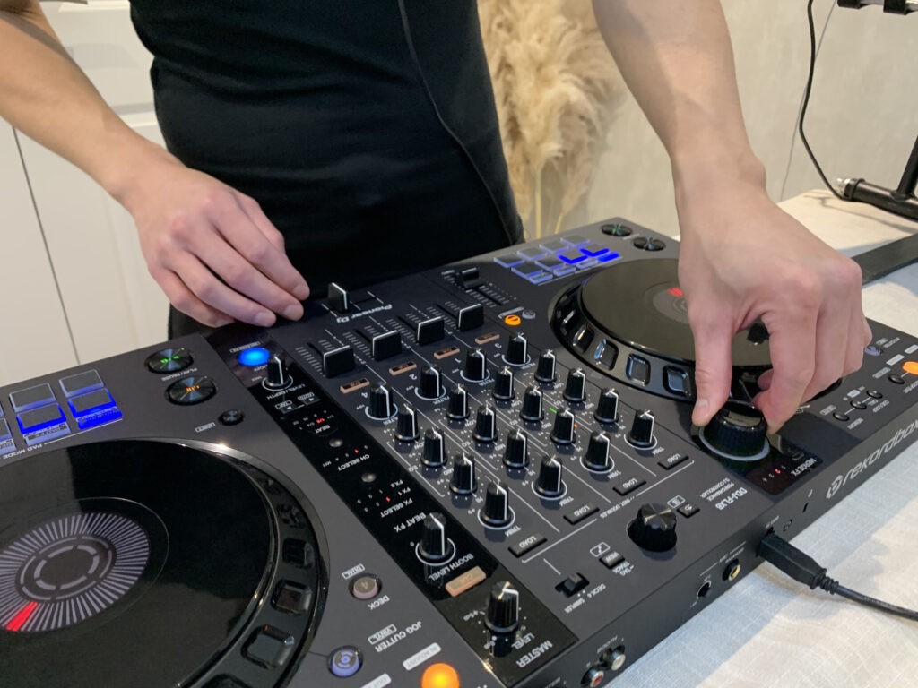 SpinninRecords's tweet photo. What do you call this in your language? https://t.co/UYtmcM56x5