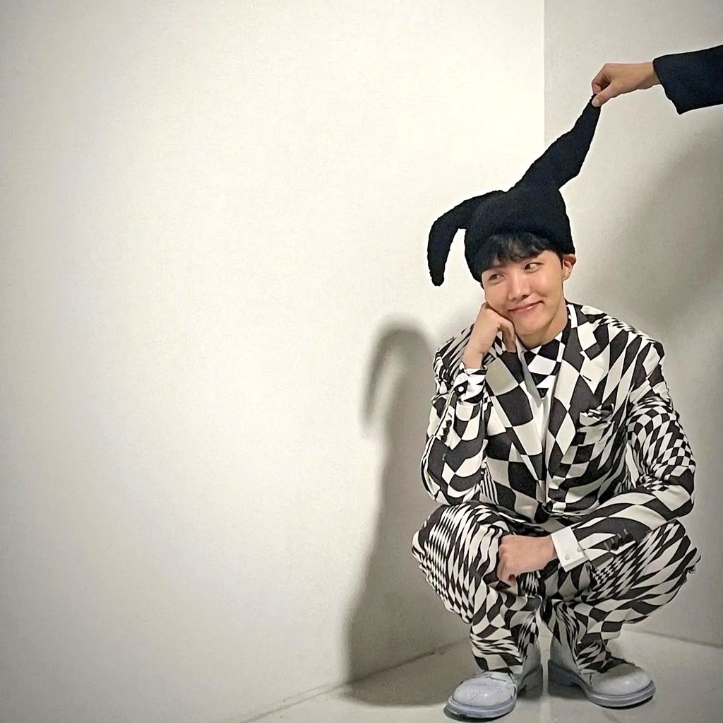 Miluju_te_BTS's tweet image. 우리호비의 땡스투ㅠㅠ
음성지원되는줄 ㅠㅠ 어쩜 옆에서
얘기하듯이 진심어리게 속마음을
표현했는지 ㅠㅠ 
떨어져 있어서 그런가 
더 애틋하고 뭉클하다
아미맘을 꿰뚫고 있었어 ㅠㅠㅠㅠ
우리호비 넘 보고싶다 ㅠㅠㅠㅠㅠ
#JackInTheBox_HopeEdition
#ThanksTo #jhope #BTS