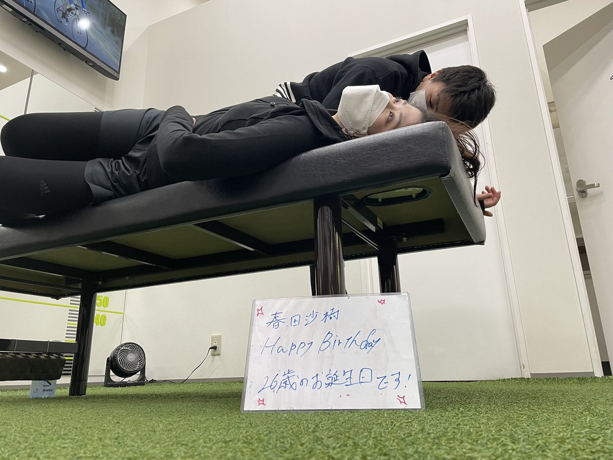 qeBQqGo43umESc2's tweet photo. 本日もお疲れ様です！✨
今回は！
尼崎の店長　春田店長の紹介です！

誰かの為に全力を尽くして
一緒に本気で喜んでくれて
本気で悔しがってくれる。
そして、自分の夢も全力で追っかける

MTGでも練習でも、芯をついて話してくれる春田店長です♪
ぜひ、会いに来て���ださい！ https://t.co/XVBmlNIGXo