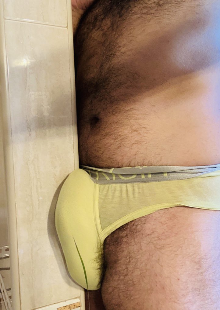 briefs80's tweet photo. https://t.co/axM9v80un1