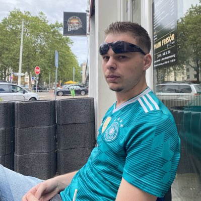 Llegendos's tweet photo. #NeuesProfilbild https://t.co/ERcMi4KTiI