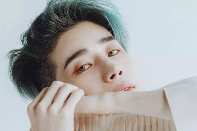 dunnogelo's tweet photo. [GIVEAWAY] Win a gold ticket for #HanSeungWooinMNL 🥰 

Simply follow my TikTok account (@/dunnogelo) and @makeitliveasia on Twitter + Reply with the hottest #HANSEUNGWOO picture you could find🔥 with the official hashtag + RT this tweet

Winner announced tomorrow! 💖 https://t.co/Cxz7QGpebf