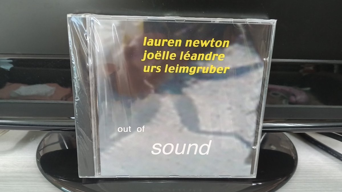 barberfuji's tweet photo. 本日より即興作品　販売価格1750円　#LaurenNewton #JoelleLeandre #UrsLeimgruber #Leo https://t.co/vwIDkXkWZ3
