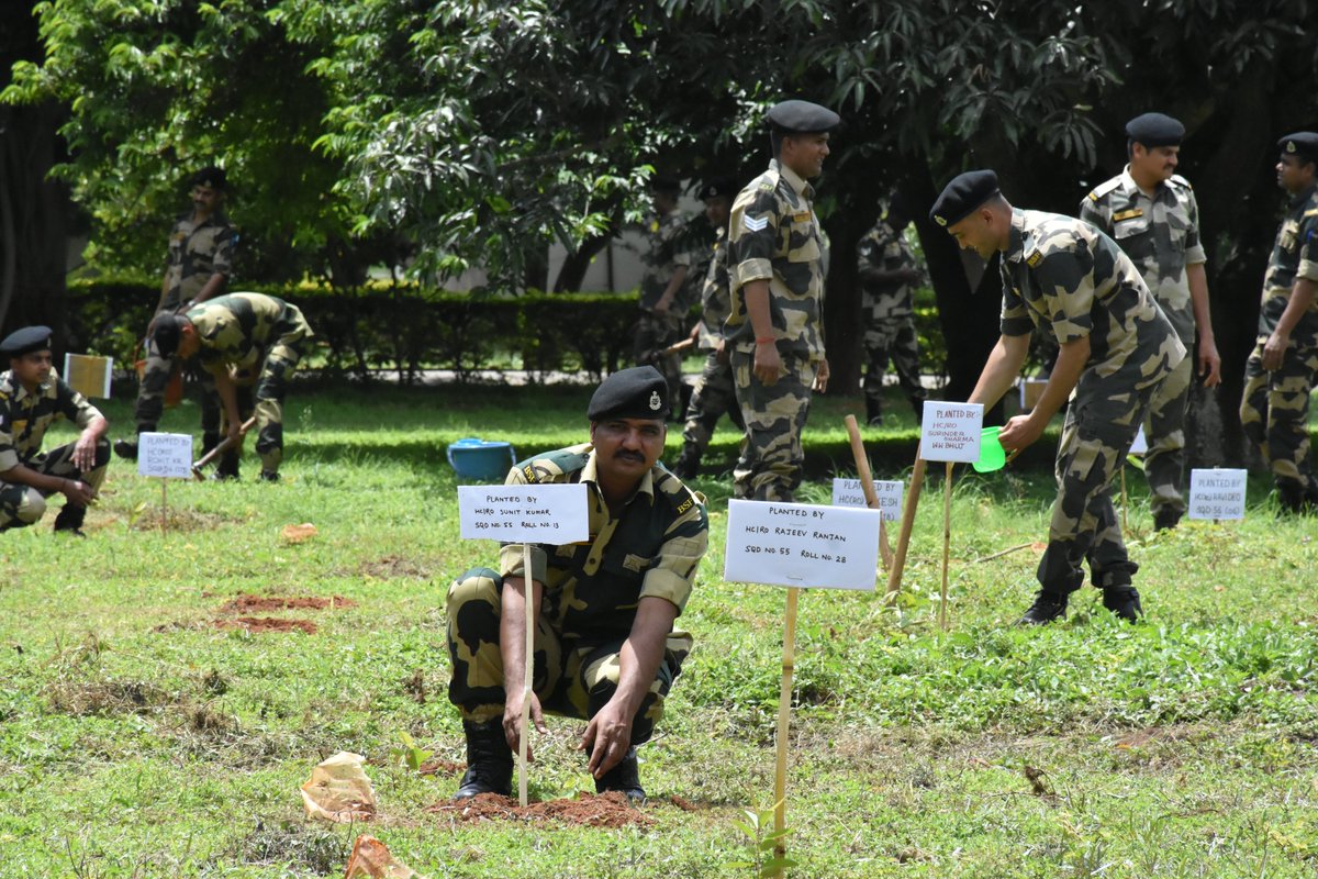 BSF_CEDCO's tweet photo. #TreePlantation   

A Tree plantation drive under "Akhil Bhartiya Vriksharopan Abhiyan" was held today at CEDCO BSF  Bengaluru. Sh Eapen P V, IG CEDCO along with officers, staff, and trainees planted saplings of various fruit-bearing and flowering plants.

@BSF_India https://t.co/v7qEvvoruH