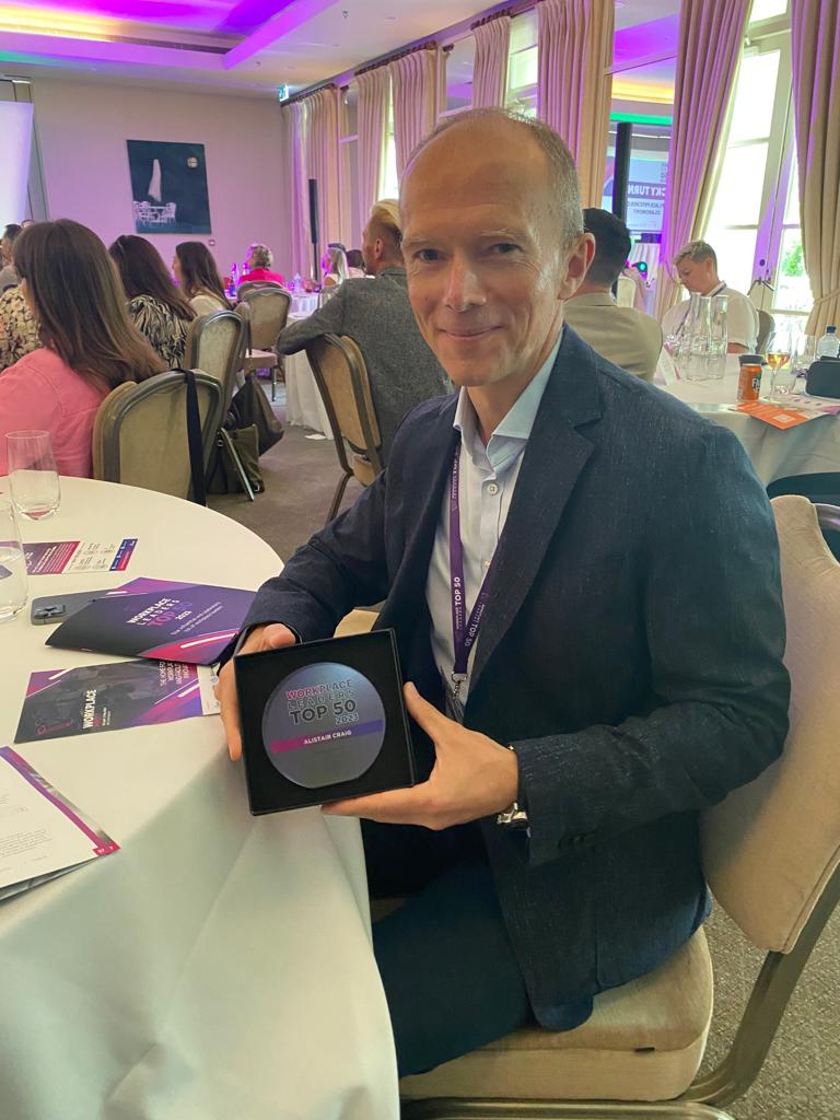 AnabasFM's tweet image. We&apos;re pleased to announce that our MD, Alistair Craig won an award at @WorkplaceEvent &apos;s Workplace Leaders Top 50 event! Congratulations to Volvo&apos;s Kristin Lloyd, who is also a winner! #workplaceexperience #faciltiesmanagment #workplaceleaderstop50