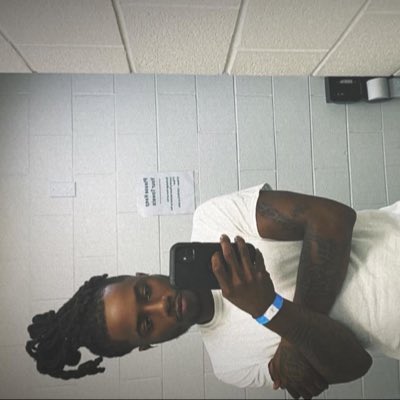 DayshilonR's tweet image. #NewProfilePic