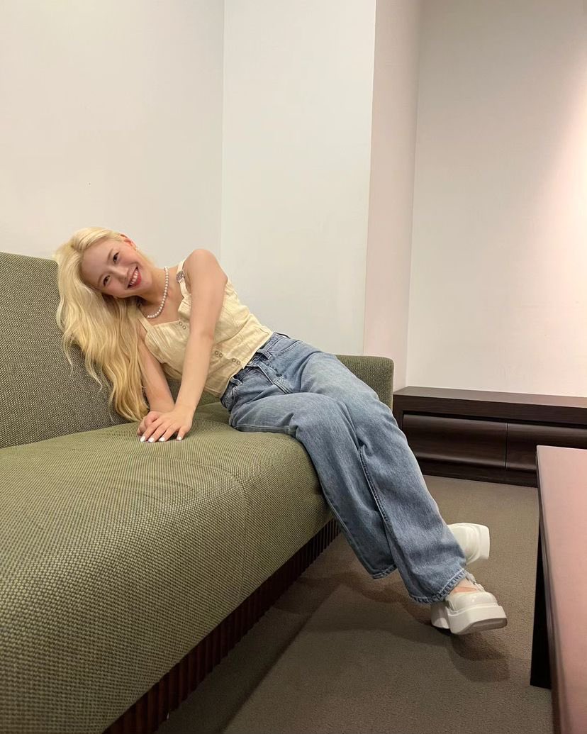 candyleaderpics's tweet photo. 230818 ♡ insta 

#효정 #HYOJUNG #오마이걸 #OHMYGIRL https://t.co/n3D5mneIvM