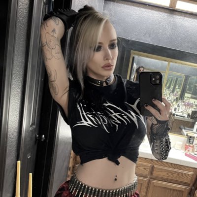 #NewProfilePic https://t.co/ZCAQpU9s1W<a href="/tag/newprofilepic"class="tags">#NewProfilePic</a>